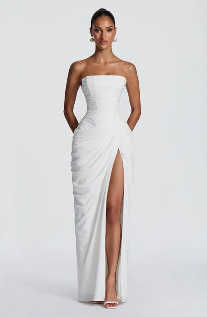 Robe Lara