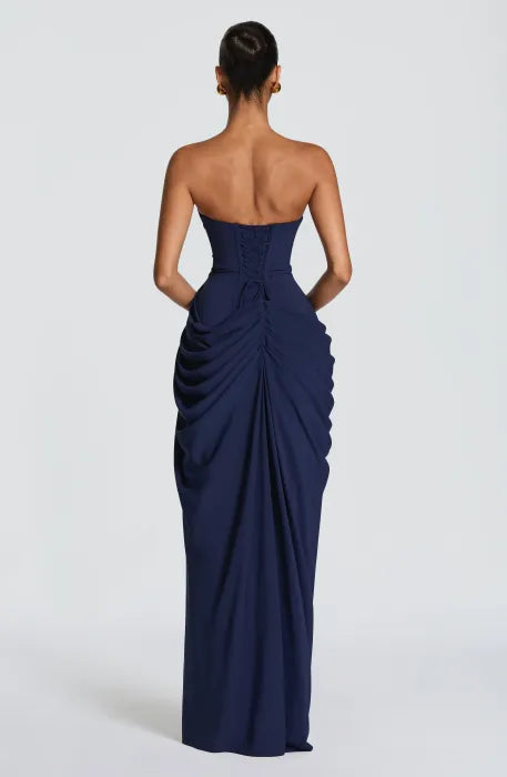 Robe Lara